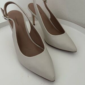 Elegant Off White Heels with Slingback Strap